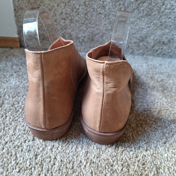 NWOT Free People Mont Blanc Asymmetrical Sandals Tan Womens size 38 - Picture 5 of 8